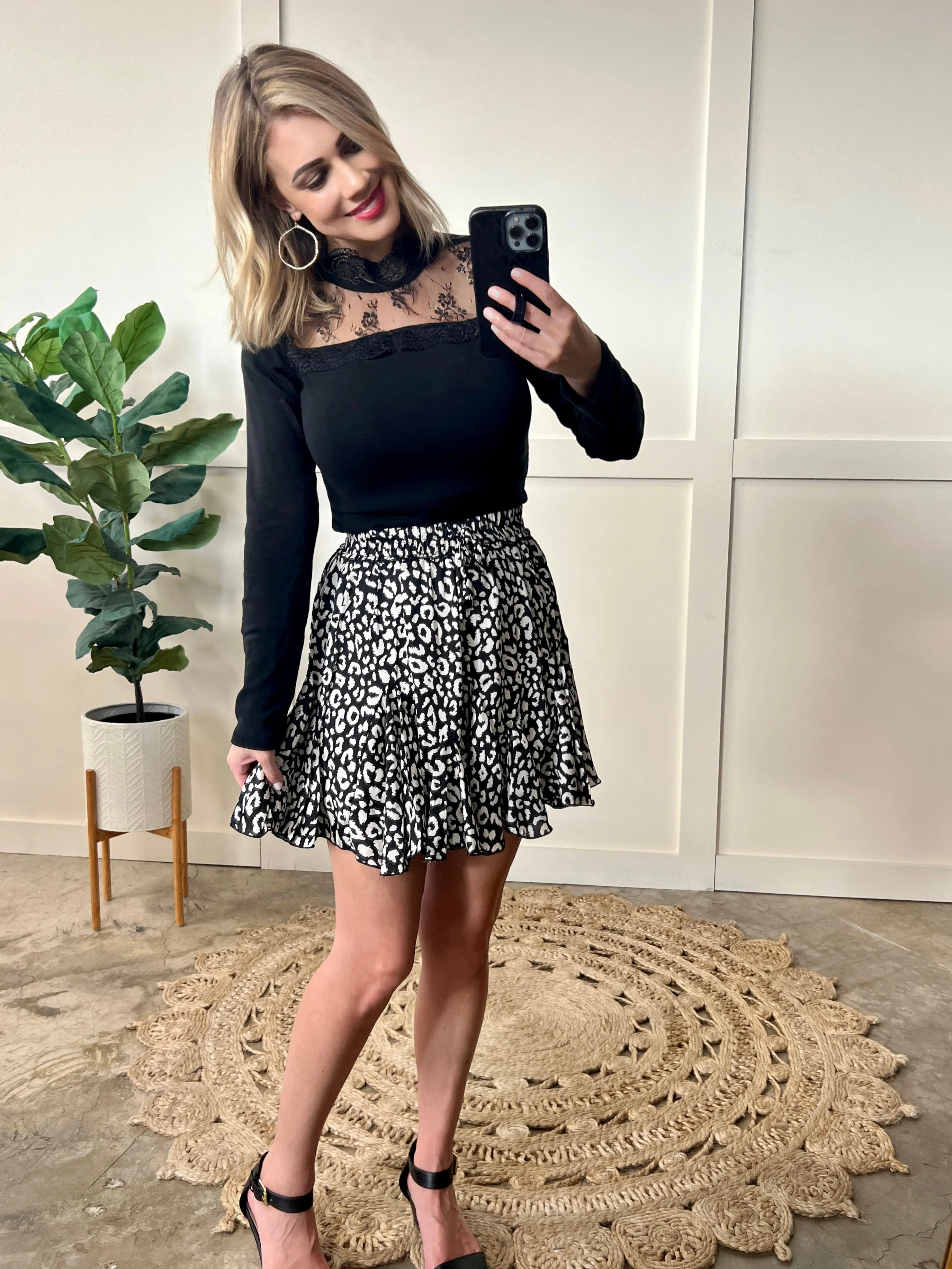 Flowy Ruffle Hem Skirt In Classic Leopard