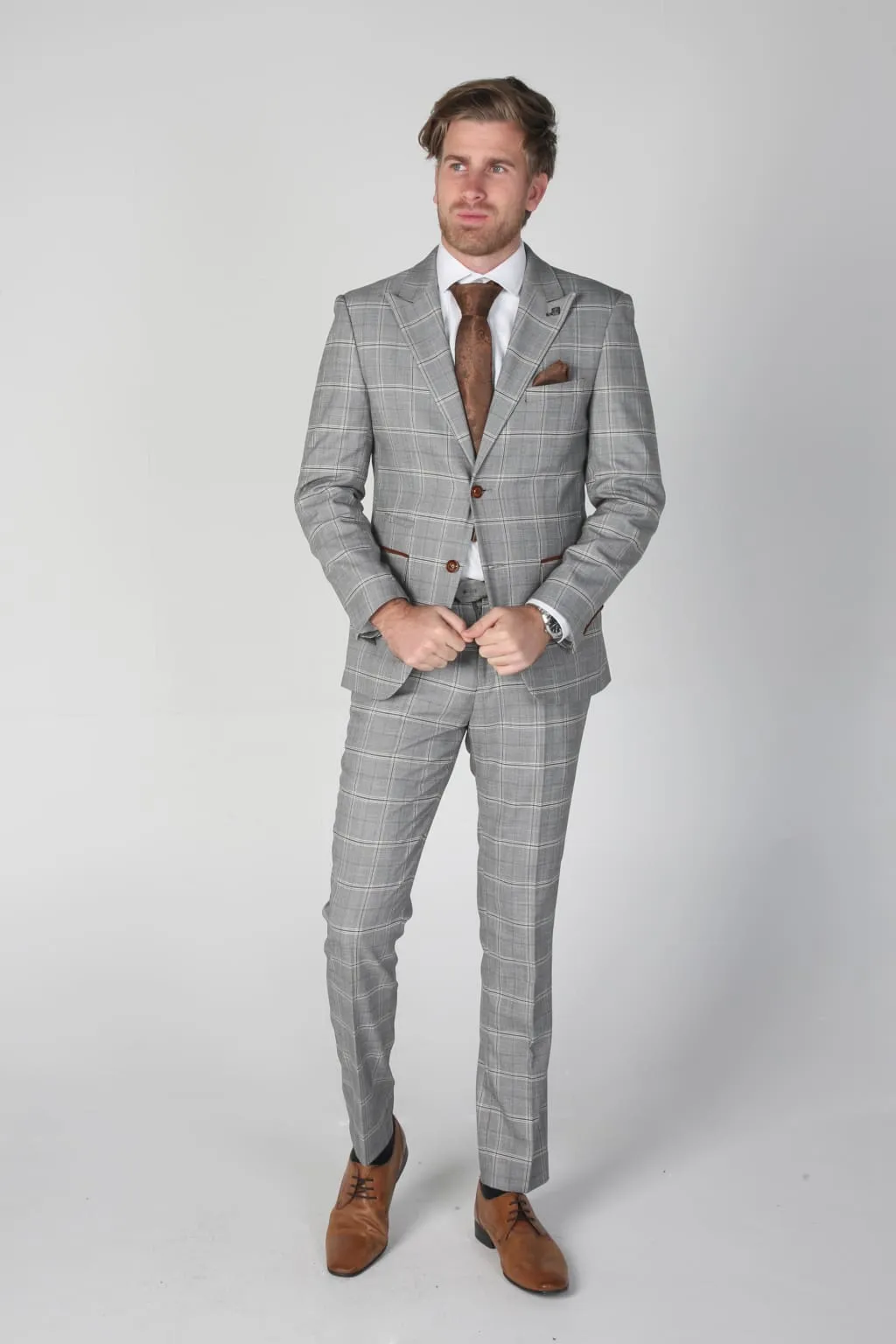 Francis Grey Men's Three Piece Suit