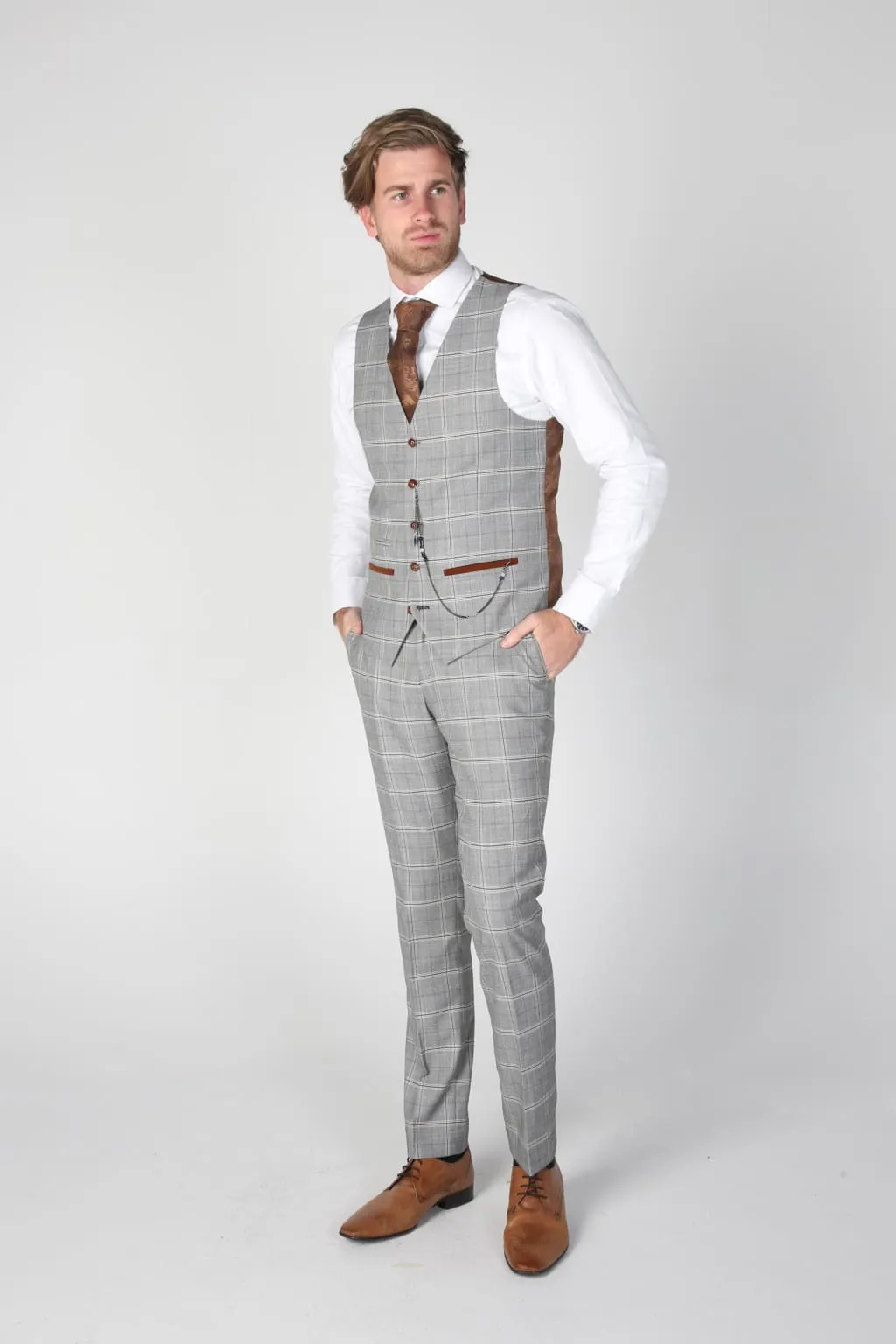 Francis Grey Men's Three Piece Suit