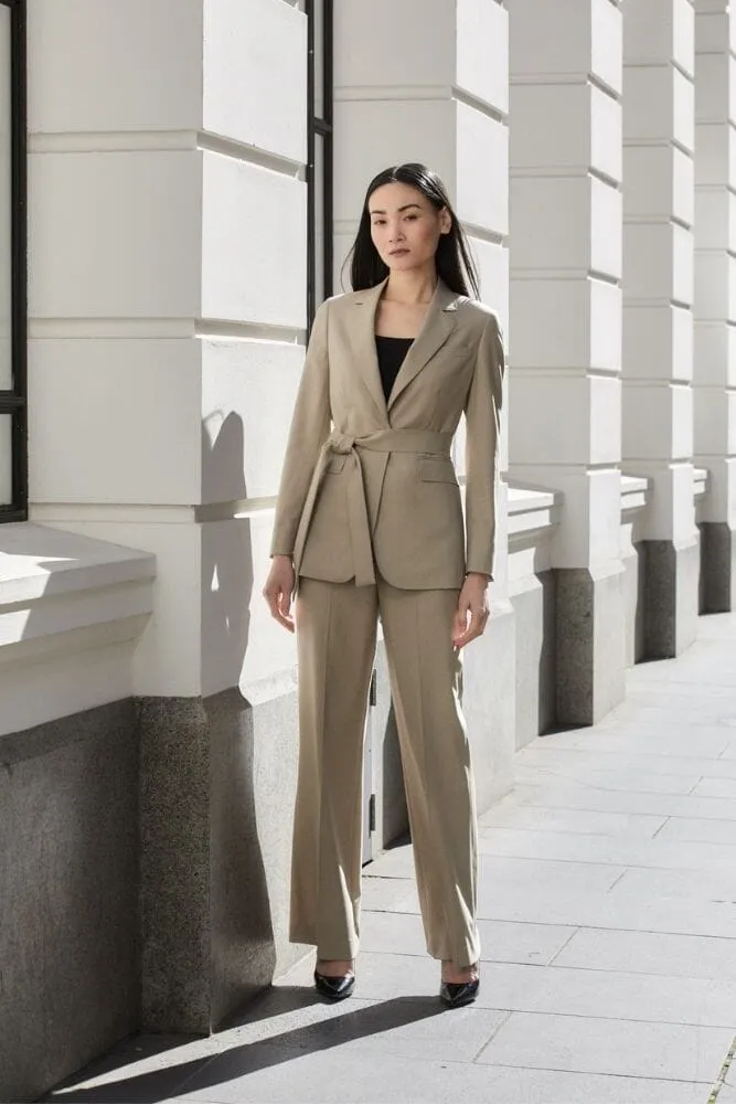 Lily Suit - Sand Wool