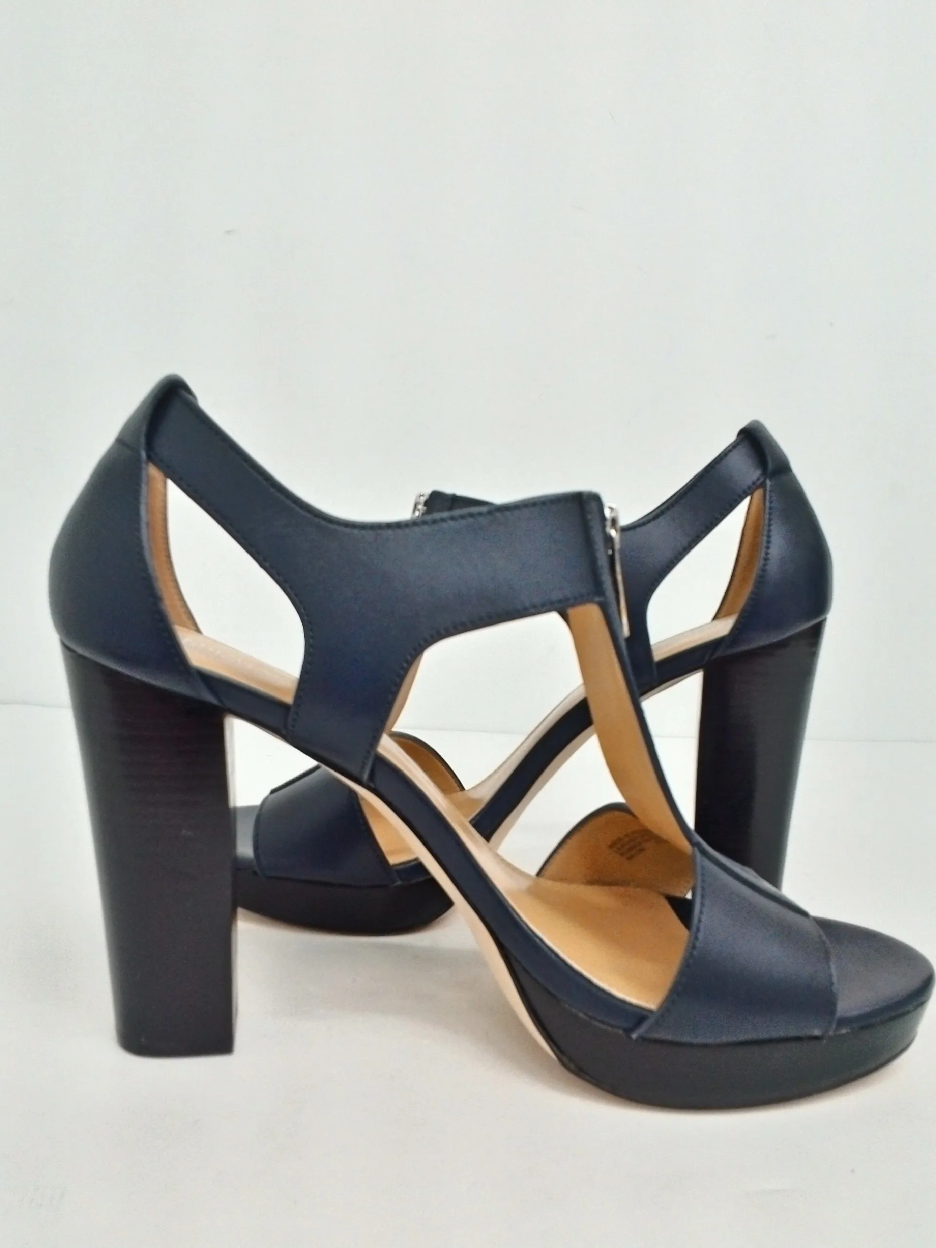 Micheal Kors Women's Navy Blue Sandals Size 9 M