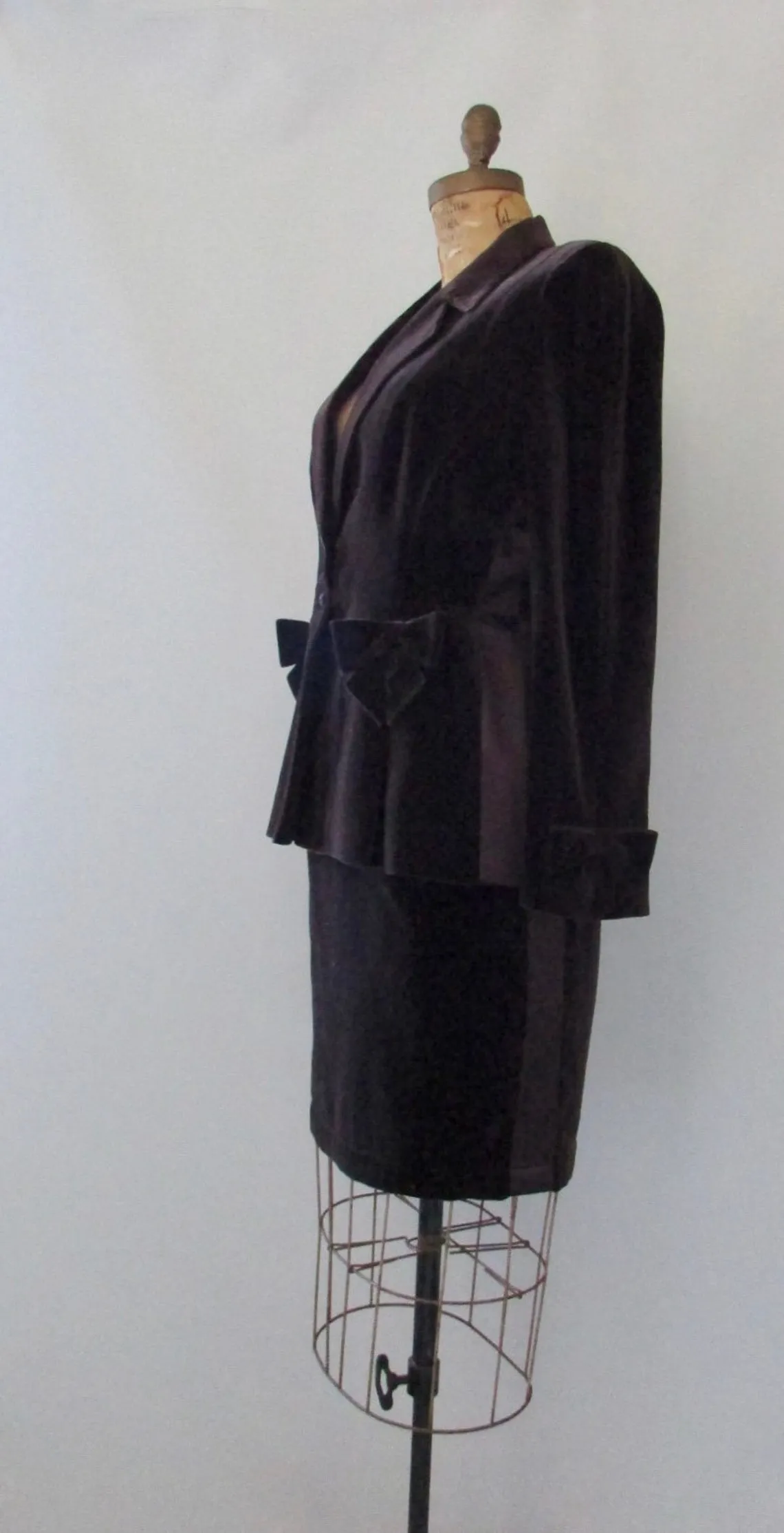 THIERRY MUGLER 80s Brown Velvet Tuxedo Suit, Size Medium